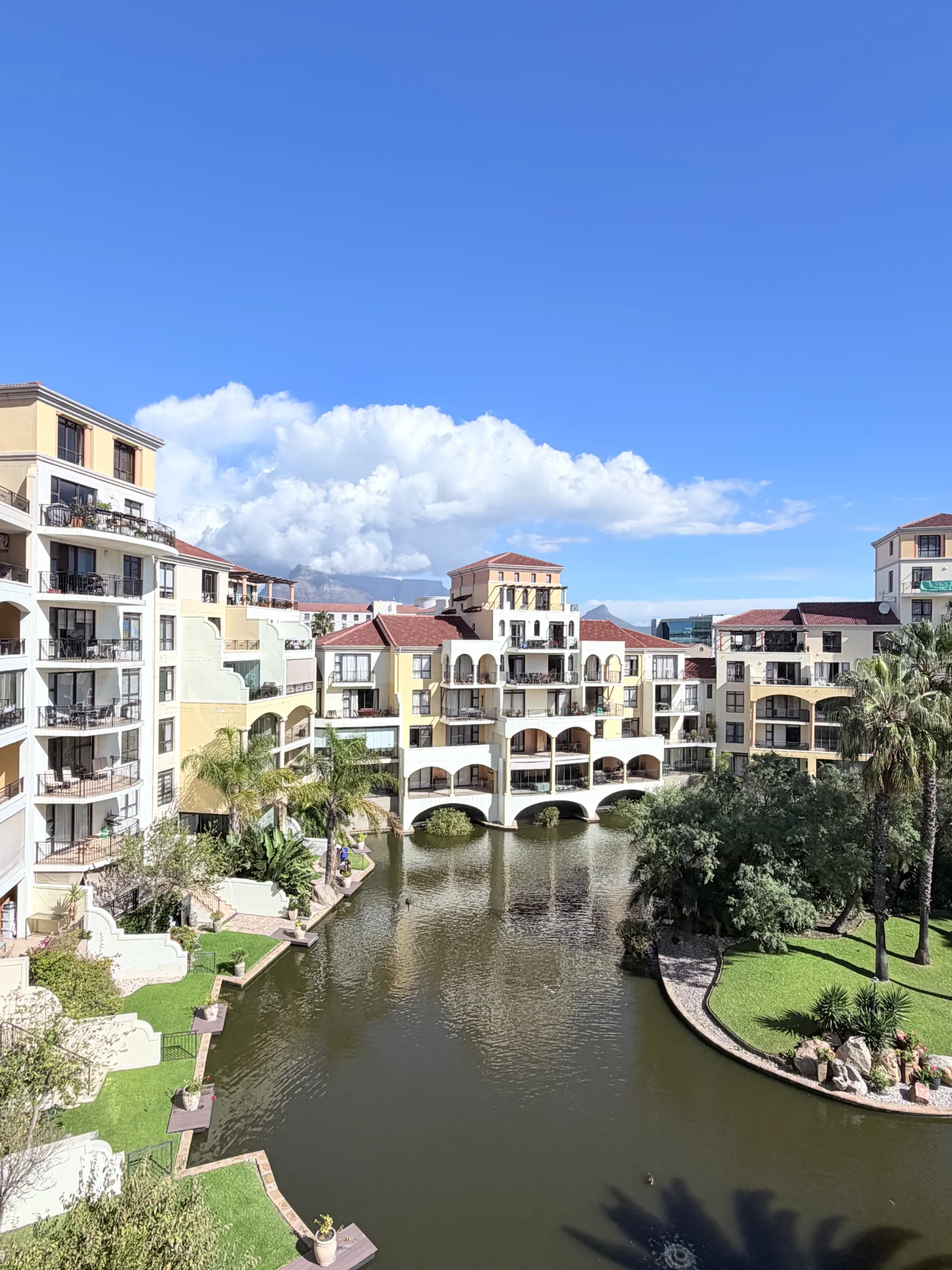 Portofino 1-Bed - Unit 416 - Sleeps 2 - 2